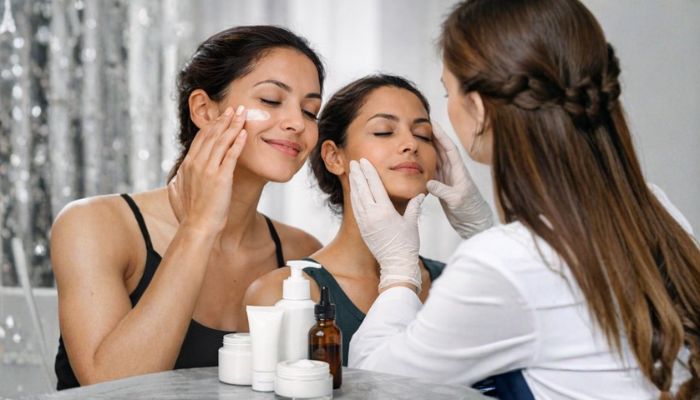 Metformina tópica en emulsión para melasma: bases científicas, aplicaciones dermatológicas y consideraciones galénicas